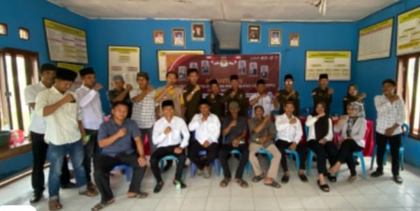 Serentak se-Indonesia, PPS Desa Gunung Maknibai Resmi Melantik 14 Anggota KPPS