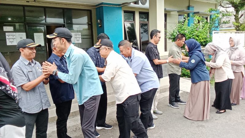 Halal bihalal tingkat kecamatan Bungursari Kota Tasikmalaya/Photo Momon Suparman 