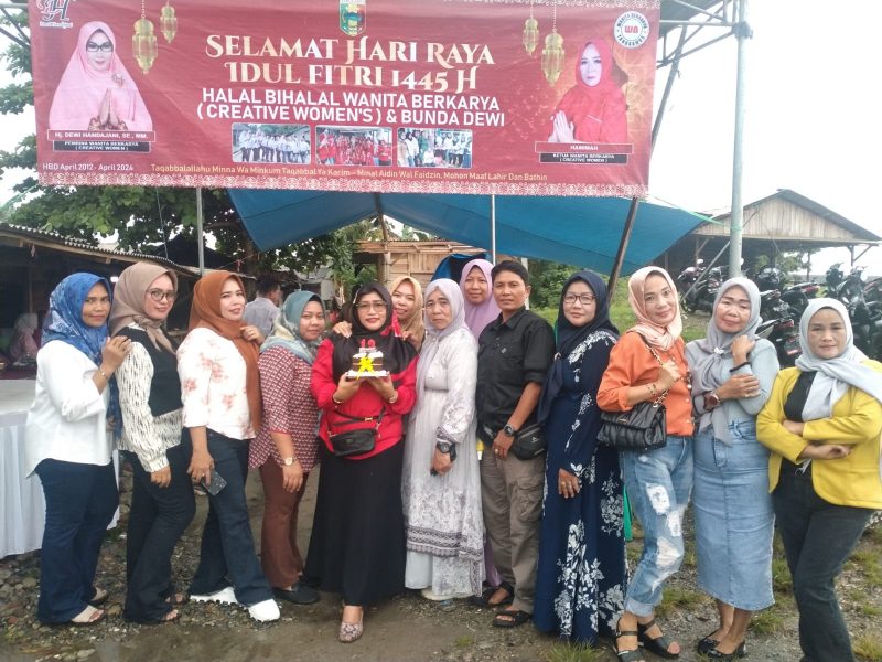Halal Bihalal Creative Womens/Wanita Berkarya sekaligus Merayakan Hari Jadinya ke 13. (Foto: Mirhan Samsi).