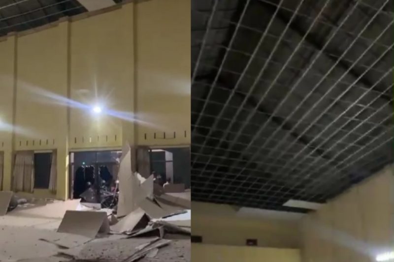 Terlihat kondisi plafon atap gedung Kwarcab Pramuka Kabupaten Tasikmalaya ambruk, kaca depan pecah. (Foto: tangkapan layar)