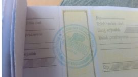 Kwitansi uang kutipan. (Poto: Jun)