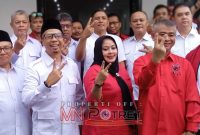 PDI Perjuangan Teken MoU dengan Gerindra di Kantor DPC PDIP Kota Tasikmalaya, Jl. Letnan Harun, Sukamulya, Kec. Bungursari, Kota Tasikmalaya. (Poto: Alex)