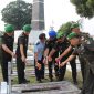 Tabur bunga di Makam Taman Pahlawan dalam memperingati HUT Kodam III/Siliwangi Ke 78