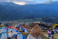 Suasana Camping Glamping Merbabu 360° dengan udara sejuk pegunungan. (Poto: Facebook Ahmad Sofwan)