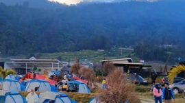 Suasana Camping Glamping Merbabu 360° dengan udara sejuk pegunungan. (Poto: Facebook Ahmad Sofwan)