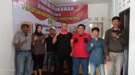 Ikhsan Riyadi saat silaturahmi ke kantor DPC PWRI Kota Tasikmalaya 