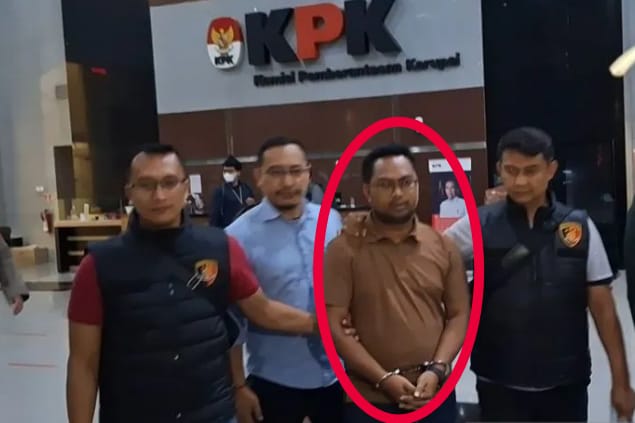 KPK Gadungan saat diamankan. (Poto: RMOL)