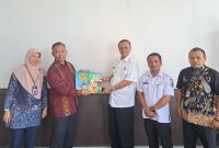Monitoring Pendistribusian Buku dari Badan Pengembangan dan Pembinaan Bahasa