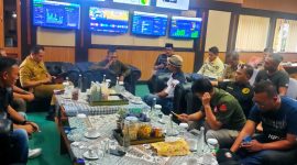 PJ Walikota Tasikmalaya saat menerima aspirasi yang diwakili para Ketua Ormas/LSM. (Poto dokpri)