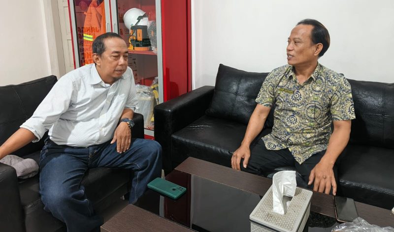 Wartawan MNP saat wawancara Pimpinan Cabang BPJS Kesehatan Enrekang