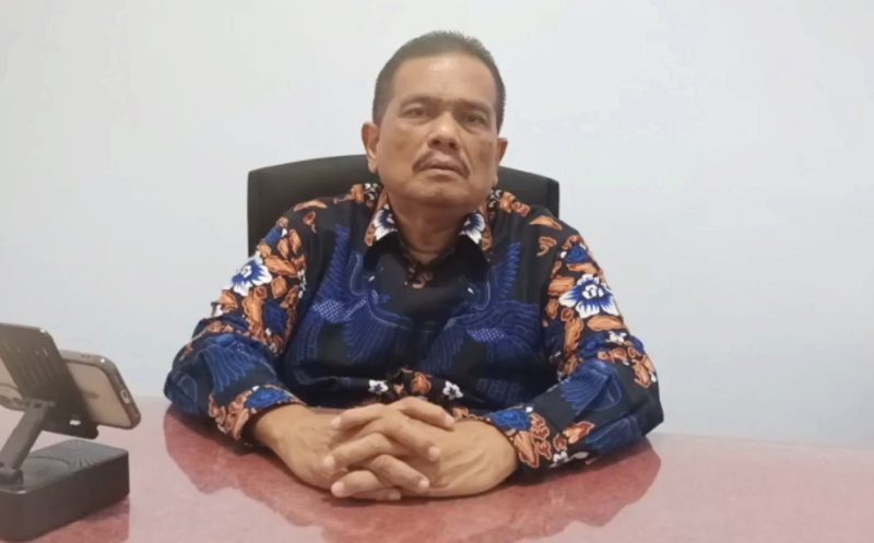 Kuasa hukum masyarakat Desa Bandar Padang, Kecamatan Seberida, Kabupaten Indragiri Hulu, Muslim Amir, SH