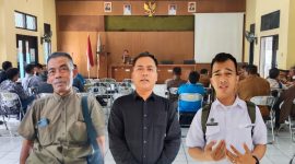Ket poto kiri ke kanan : Aan Rukiman (Ketua DPC LPM Kecamatan Bungursari), Aris Sandi (Perwakilan Mitra), Irvan Nadura (Koordinator SPPG Kecamatan Bungursari)