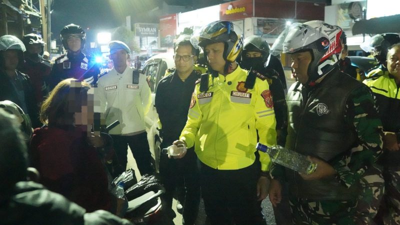 Kapolres Garut dan Dandim 0611 Garut Gencarkan KRYD, Pastikan Wilayah Tetap Kondusif