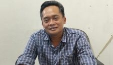 Yudi, S.E - Kepala Cabang BPR Malangbong Kabupaten Garut.
